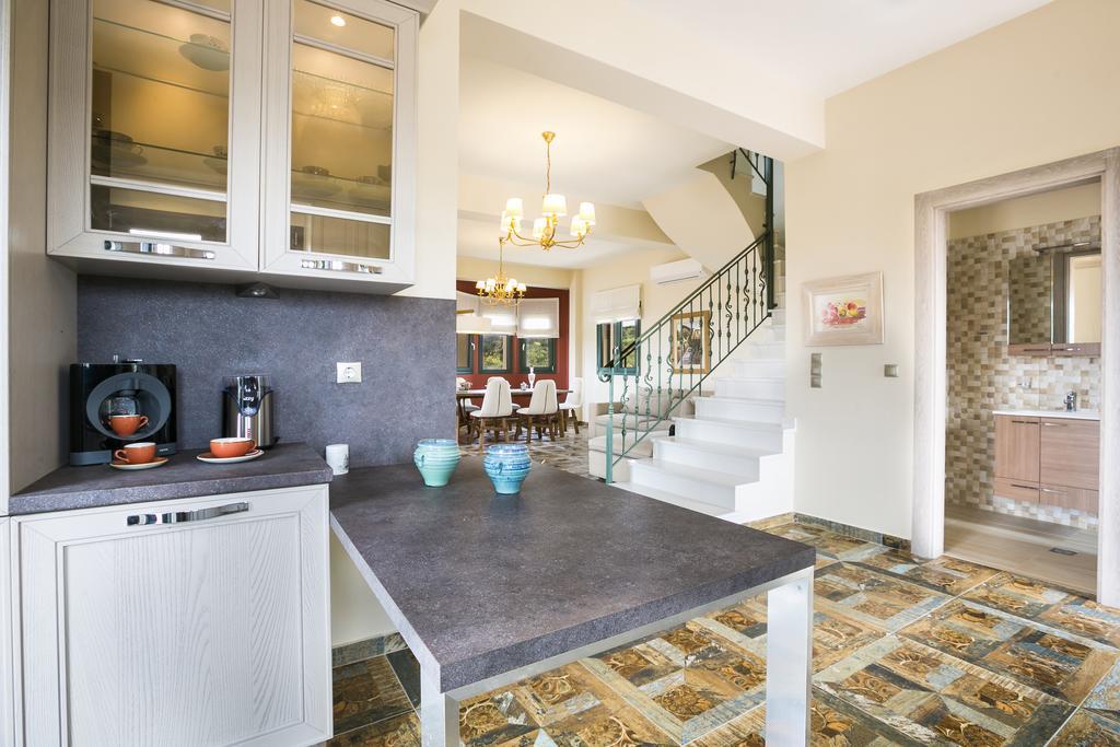 Pleiades Luxury Villa Svoronata Esterno foto